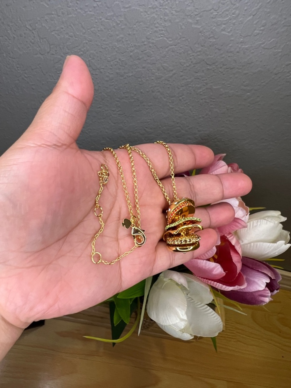 Kate Spade Fast Food Burger Pendant Necklace - Picture 4 of 8